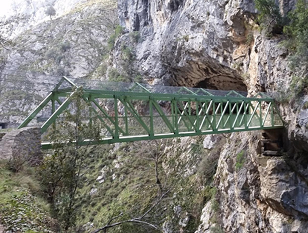 Puente de los Rebecos
